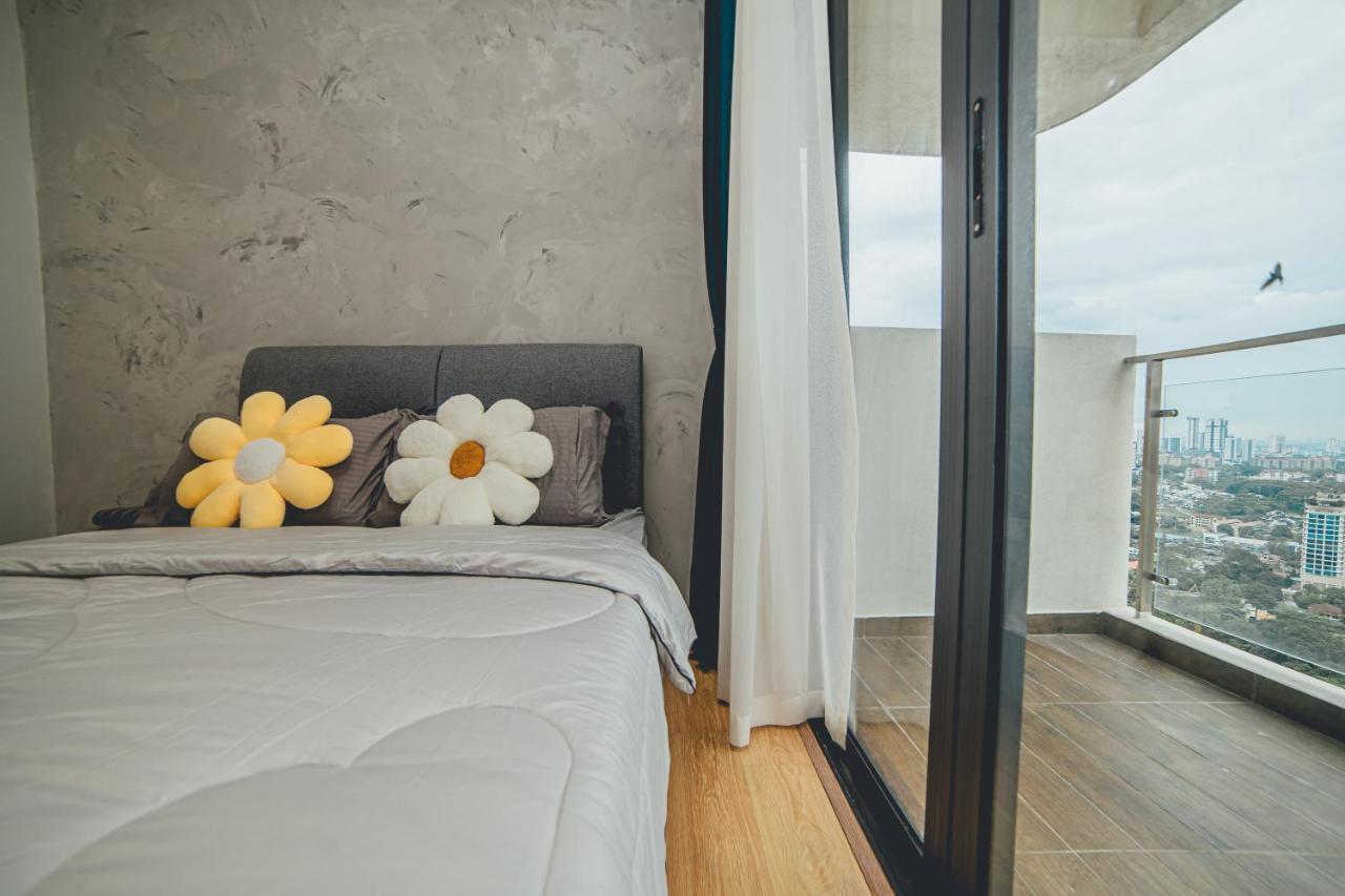 Danga Bay Seaview 3br Bigbalcony By Our *