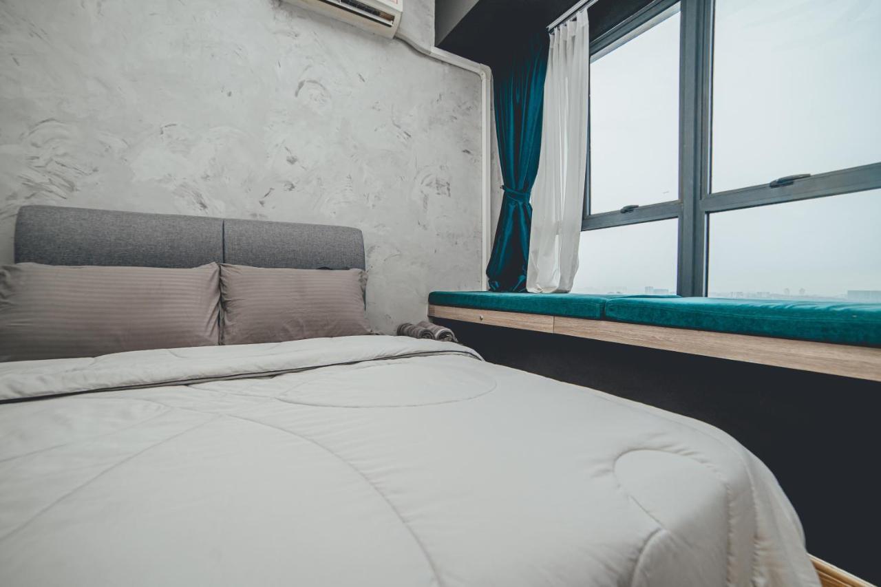 Danga Bay Seaview 3br Bigbalcony By Our Apartment *