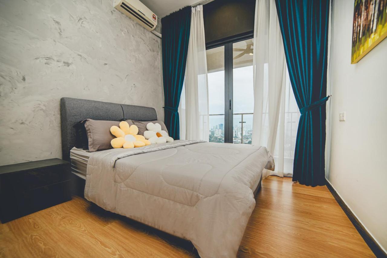 Danga Bay Seaview 3br Bigbalcony By Our