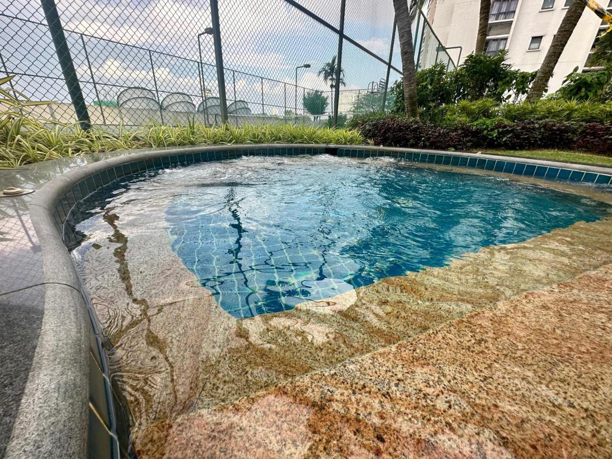 Danga Bay Seaview 3br Bigbalcony By Our