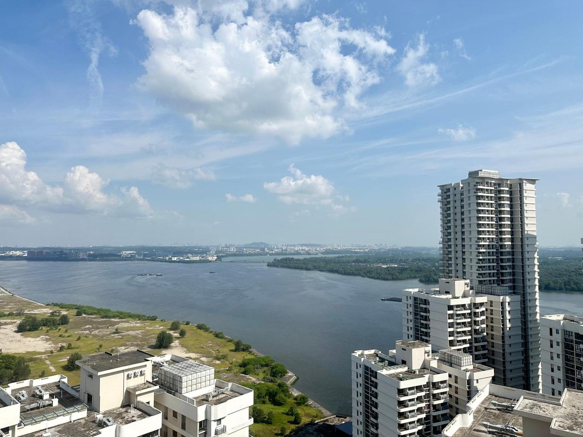Apartment Danga Bay Seaview 3br Bigbalcony By Our